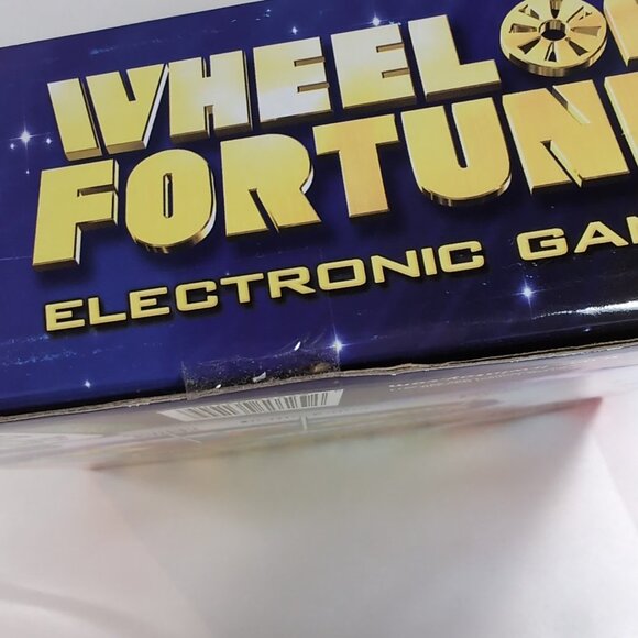 NEW NIB Wheel of Fortune Electronic Game Deluxe Edition (2009 - Spinning Wheel) - Picture 13 of 13